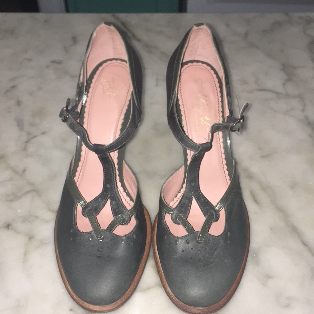 Miss Albright Anthropology Mary Jane Heels 7 1/2 B